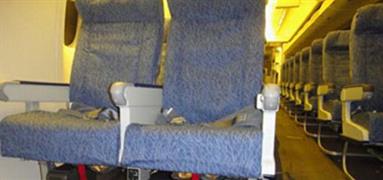 國內(nèi)首架B777-200飛機(jī)PC POWER改裝順利完成